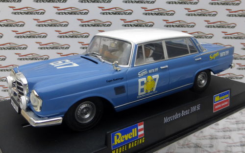 MERCEDES BENZ 300 SE RALLY ARGENTINA 1964 REF.08350 REVELL